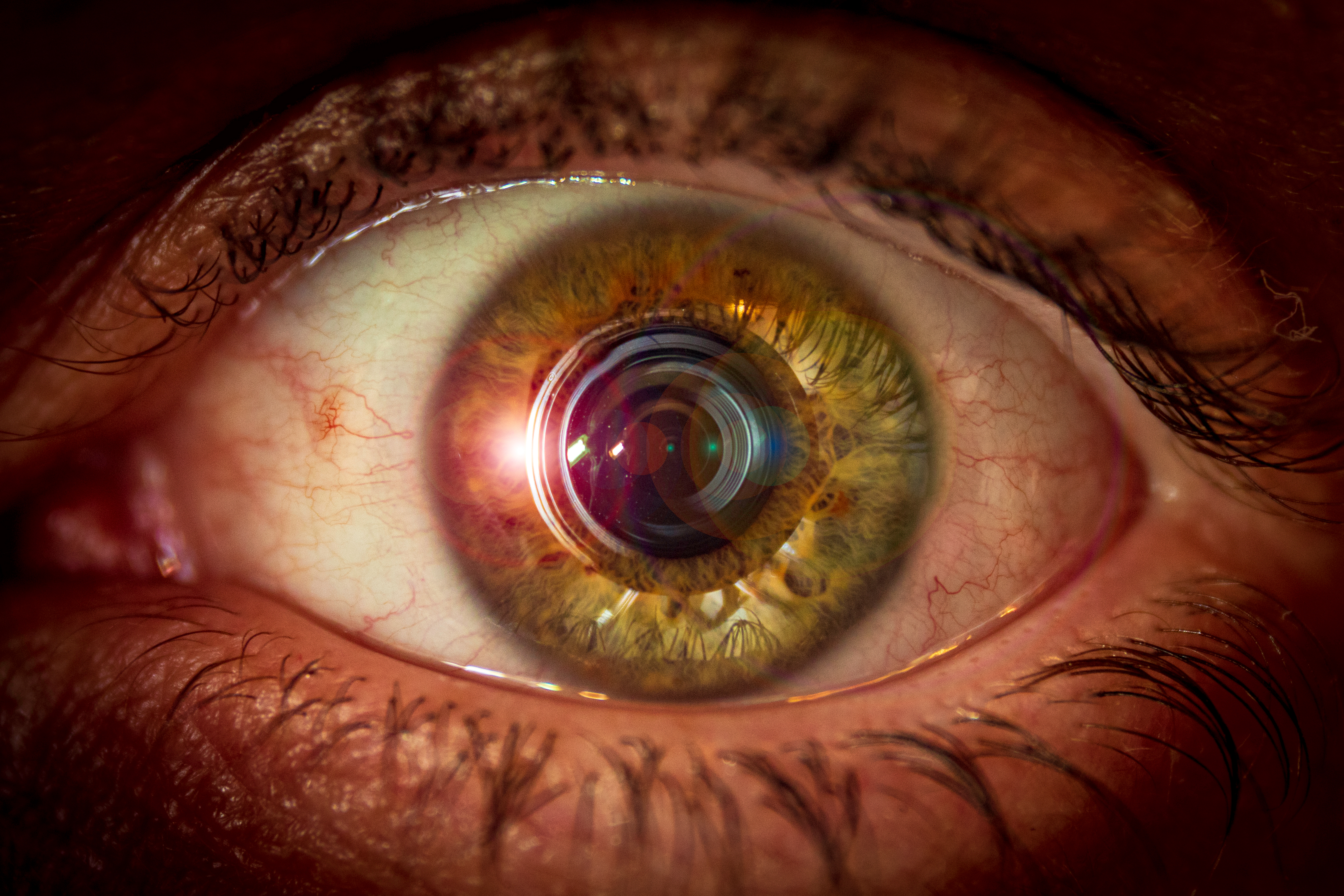 Akıllı Göz İçi Lensler